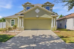 12502 Lake Vista Dr Tampa, FL 33534 - MLS#A11984914