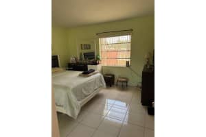 10201 Sw 35th St Miami, FL 33165 - MLS#A11984993