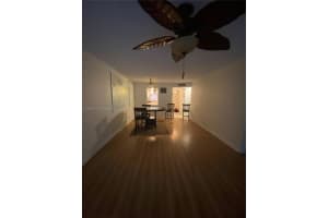 5100 Sw 64th Ave 202 Davie, FL 33314 - MLS#A11985012