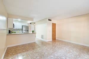 7241 Miami Lakes Dr D9 Miami Lakes, FL 33014 - MLS#A11985018