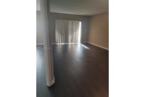 8290 Lake Dr 509 Doral, FL 33166 - MLS#A11985021