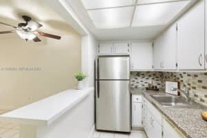 6530 Nw Lake Patricia E25 Miami Lakes, FL 33014 - MLS#A11985030