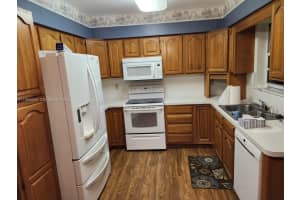 690 Nw 19th St, Homestead