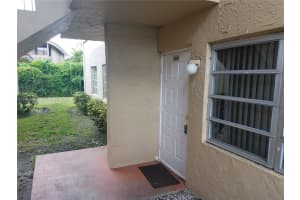 10040 Twin Lakes Dr 37-a Coral Springs, FL 33071 - MLS#A11985148