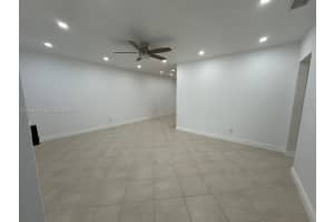 11840 Sw 81st Rd #1 Pinecrest, FL 33156 - MLS#A11985156