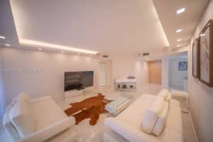 16445 Collins Ave APT 425, Sunny Isles Beach, FL 33160, - MLS#A11985162