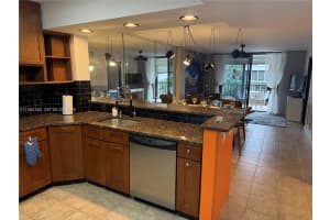 896 N Federal Hwy 326 Lantana, FL 33462 - MLS#A11985180