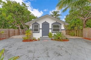 1621 Nw 55th St Miami, FL 33142 - MLS#A11985202