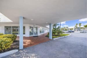 1750 Ne 191st St 106-1, Miami