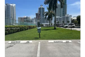 400 Leslie Dr 308 Hallandale Beach, FL 33009 - MLS#A11985210