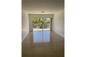 3615 Ne 167th St 301 North Miami Beach, FL 33160 - MLS#A11985213