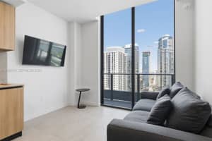 121 Ne 5th St 3711 Miami, FL 33132 - MLS#A11985214