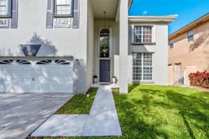 2832 Cayenne Ave Cooper City, FL 33026 - MLS#A11985230