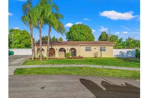 3605 Sw 122nd Pl Miami, FL 33175 - MLS#A11985268