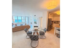 5700 Collins Ave APT 11A, Miami Beach, FL 33140, - MLS#A11985293