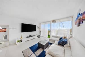 7601 E Treasure Dr 2302 North Bay Village, FL 33141 - MLS#A11985298