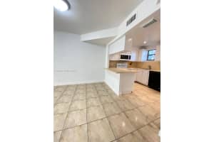 8290 Lake Dr 449 Doral, FL 33166 - MLS#A11985299