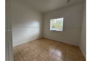 MLS# A11985340, Homestead, Florida 33033