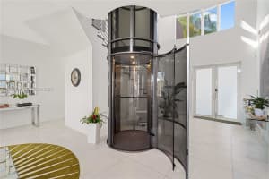 7515 Nw 99th Ave Doral, FL 33178 - MLS#A11985344