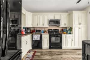 2640 W Gately Dr W 1102 West Palm Beach, FL 33415 - MLS#A11985351