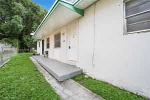 1057 30th St , Miami, FL 33127 - MLS#A11985366