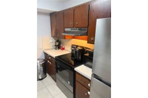 571 NW 107th Ave APT 205, Miami, FL 33172, - MLS#A11985374