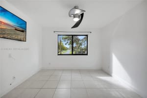 126 S Cypress Rd 729, Pompano Beach