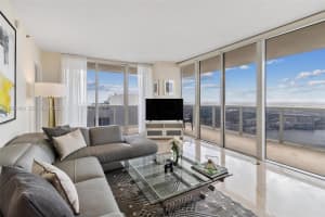 1830 S Ocean Dr 4706 Hallandale Beach, FL 33009 - MLS#A11985409