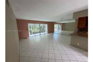 1000 14th Ave , Hallandale Beach, FL 33009 - MLS#A11985419