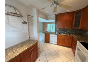 1000 14th Ave , Hallandale Beach, FL 33009 - MLS#A11985419