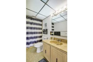 2811 Somerset Dr 405 Lauderdale Lakes, FL 33311 - MLS#A11985421