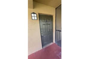 10480 Nw 8th St 201 Pembroke Pines, FL 33026 - MLS#A11985422