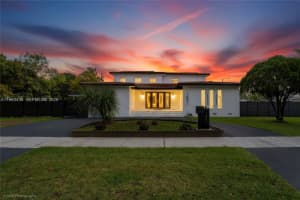 1851 Nw 32nd Ave Miami, FL 33125 - MLS#A11985430