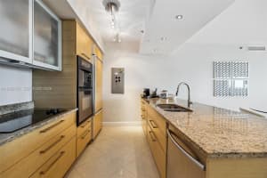 1830 S Ocean Dr 2703 Hallandale Beach, FL 33009 - MLS#A11985437