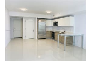 1300 Brickell Bay Dr 1903 Miami, FL 33131 - MLS#A11985445