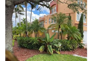 2636 Ne 15th St 2636 Fort Lauderdale, FL 33304 - MLS#A11985462