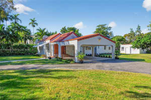 1305 Alhambra Cir Coral Gables, FL 33134 - MLS#A11985475