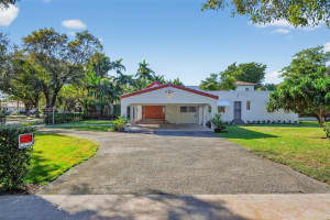 1305 Alhambra Cir Coral Gables, FL 33134 - MLS#A11985475