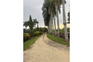  15375 Sw 209 Ave Miami, FL 33187 - MLS#A11985513