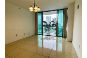 79 Sw 12th St 1210, Miami