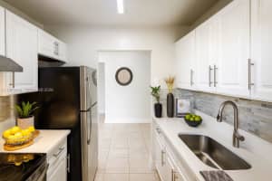 400 Ne 1st St 105 Hallandale Beach, FL 33009 - MLS#A11985544