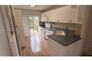 5795 Nw 109th Ave 3 Doral, FL 33178 - MLS#A11985546