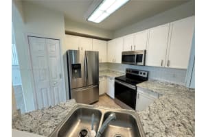 24304 Sw 109th Ave Homestead, FL 33032 - MLS#A11985567