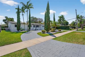 9440 Sw 54th St Miami, FL 33165 - MLS#A11985592