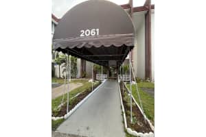 2061 Nw 47th Ter 306 Lauderhill, FL 33313 - MLS#A11985597