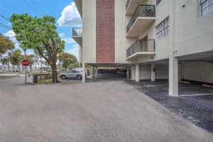 5731 NW 37th St APT 405, Virginia Gardens, FL 33166, - MLS#A11985618