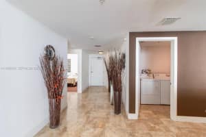 6305 Indian Creek Dr , Miami Beach, FL 33141 - MLS#A11985625