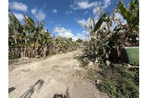 16455 Sw 207 Miami, FL 33187 - MLS#A11985636