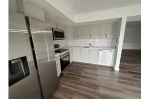 8635 Nw 8th St 211 Miami, FL 33126 - MLS#A11985644