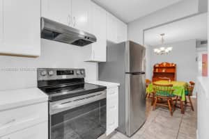 5300 Washington St J218 Hollywood, FL 33021 - MLS#A11985689